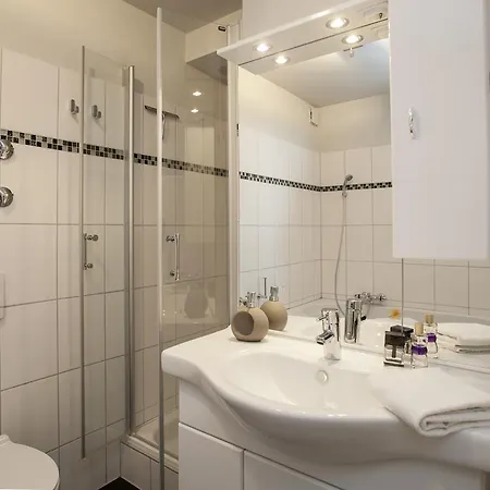 Schanzenstrasse 15-r Винтерберг