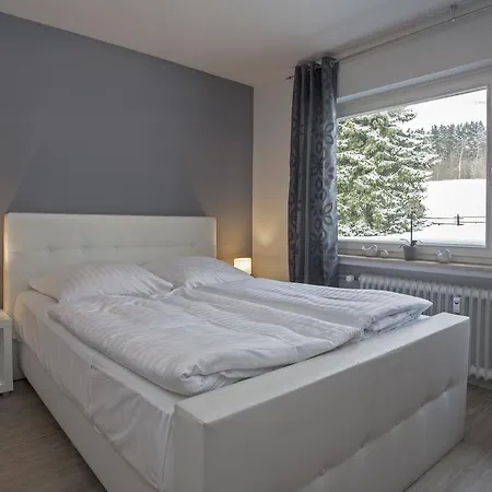 Апартаменты Schanzenstrasse 15-r